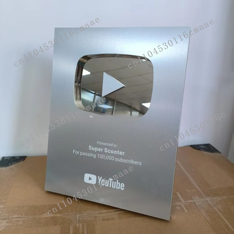 Targa Youtube Pulsante di ripr - Esports Gaming Trophy recensione e prezzo